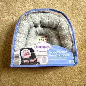 NWT Boppy Noggin Nest Head Support